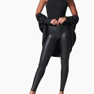 🔥Spanx faux leather leggings worn once like new!!🔥
